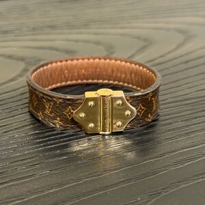 Louis Vuitton Nano Monogram bracelet - with COA